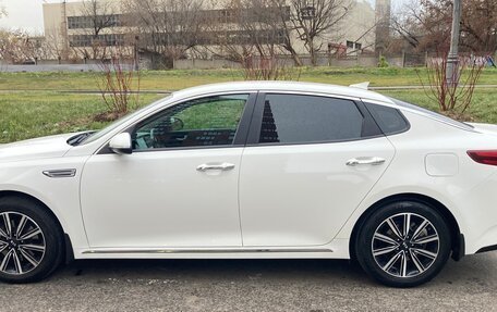KIA Optima IV, 2018 год, 2 000 000 рублей, 7 фотография
