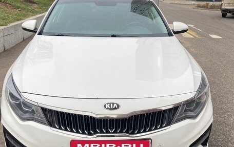 KIA Optima IV, 2018 год, 2 000 000 рублей, 2 фотография