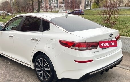 KIA Optima IV, 2018 год, 2 000 000 рублей, 6 фотография