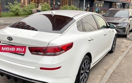 KIA Optima IV, 2018 год, 2 000 000 рублей, 4 фотография