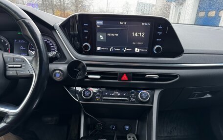 Hyundai Sonata VIII, 2020 год, 2 000 000 рублей, 13 фотография