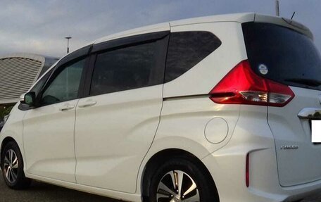 Honda Freed II, 2017 год, 1 725 000 рублей, 5 фотография