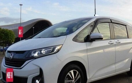 Honda Freed II, 2017 год, 1 725 000 рублей, 7 фотография