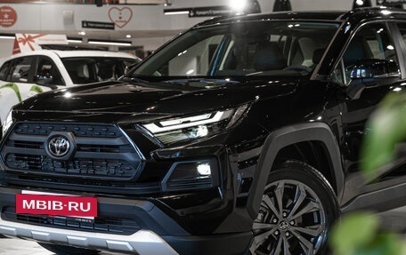 Toyota RAV4, 2025 год, 4 490 000 рублей, 3 фотография