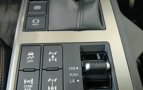 Toyota Land Cruiser Prado, 2024 год, 11 300 000 рублей, 11 фотография