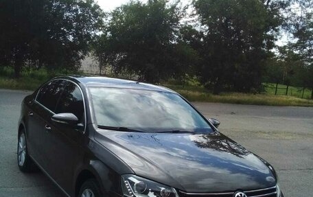 Volkswagen Passat B7, 2012 год, 1 555 000 рублей, 10 фотография