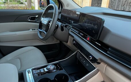 KIA Carnival, 2025 год, 6 590 000 рублей, 38 фотография