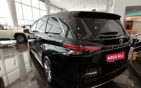 Toyota Sienna, 2025 год, 9 200 000 рублей, 2 фотография