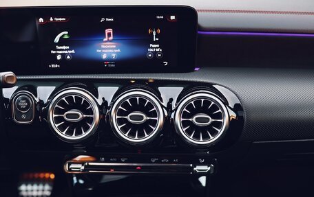 Mercedes-Benz CLA, 2020 год, 3 290 000 рублей, 14 фотография