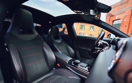 Mercedes-Benz CLA, 2020 год, 3 290 000 рублей, 24 фотография