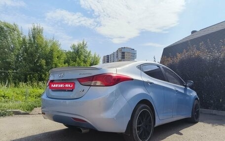 Hyundai Elantra V, 2011 год, 860 000 рублей, 5 фотография