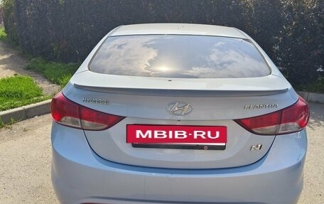 Hyundai Elantra V, 2011 год, 860 000 рублей, 4 фотография