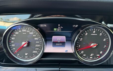 Mercedes-Benz E-Класс, 2016 год, 3 350 000 рублей, 14 фотография