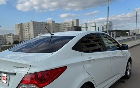 Hyundai Solaris II рестайлинг, 2011 год, 1 150 000 рублей, 4 фотография