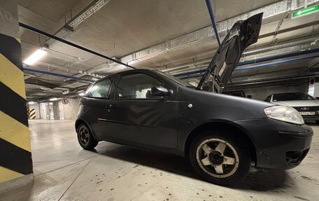 Fiat Punto III Punto Evo рестайлинг, 2003 год, 250 000 рублей, 11 фотография