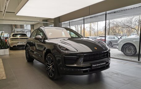 Porsche Macan I рестайлинг, 2024 год, 13 990 000 рублей, 2 фотография