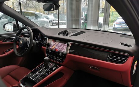 Porsche Macan I рестайлинг, 2024 год, 13 990 000 рублей, 9 фотография