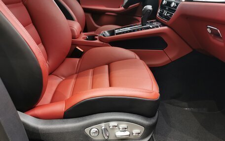 Porsche Macan I рестайлинг, 2024 год, 13 990 000 рублей, 21 фотография