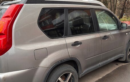 Nissan X-Trail, 2008 год, 900 000 рублей, 2 фотография