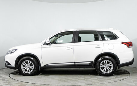 Mitsubishi Outlander III рестайлинг 3, 2019 год, 2 049 700 рублей, 8 фотография