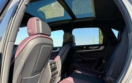 Porsche Cayenne III, 2025 год, 19 300 000 рублей, 18 фотография