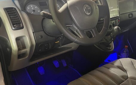 Opel Vivaro A рестайлинг, 2007 год, 1 620 000 рублей, 16 фотография