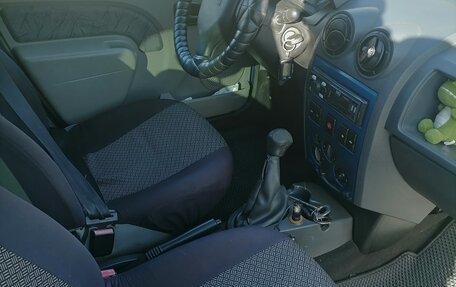 Renault Logan I, 2006 год, 265 000 рублей, 2 фотография