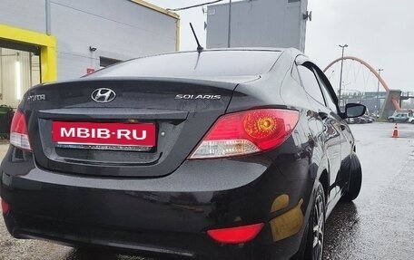 Hyundai Solaris II рестайлинг, 2011 год, 690 000 рублей, 6 фотография