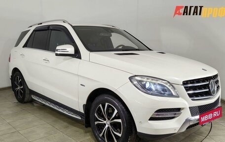 Mercedes-Benz M-Класс, 2012 год, 2 149 000 рублей, 3 фотография
