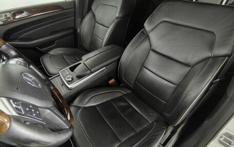 Mercedes-Benz M-Класс, 2012 год, 2 149 000 рублей, 32 фотография