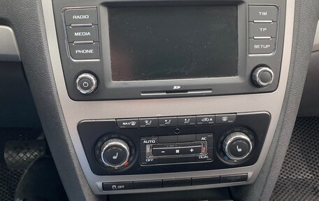 Skoda Octavia, 2010 год, 699 999 рублей, 16 фотография