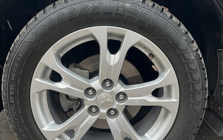 Mitsubishi Outlander III рестайлинг 3, 2013 год, 1 800 000 рублей, 16 фотография