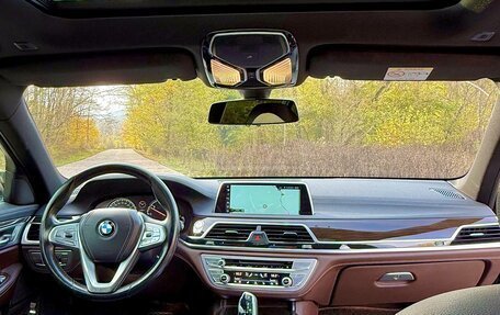 BMW 7 серия, 2016 год, 4 300 000 рублей, 12 фотография