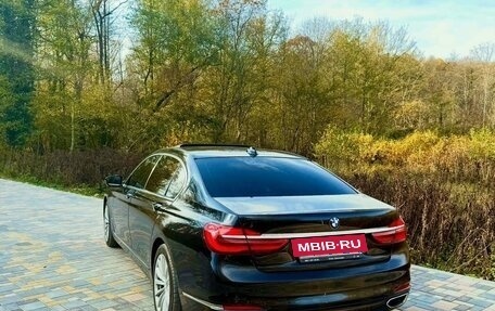 BMW 7 серия, 2016 год, 4 300 000 рублей, 14 фотография