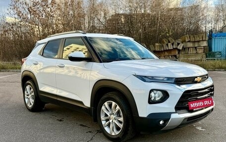 Chevrolet TrailBlazer, 2021 год, 2 140 000 рублей, 2 фотография