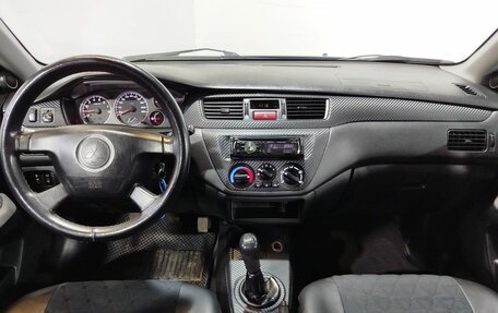 Mitsubishi Lancer IX, 2005 год, 610 000 рублей, 15 фотография