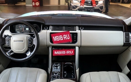 Land Rover Range Rover IV рестайлинг, 2014 год, 3 450 000 рублей, 13 фотография