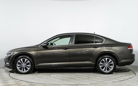 Volkswagen Passat B8 рестайлинг, 2017 год, 1 899 700 рублей, 8 фотография