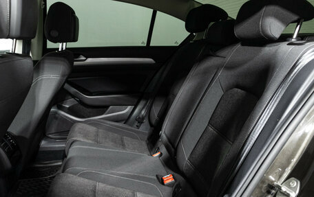 Volkswagen Passat B8 рестайлинг, 2017 год, 1 899 700 рублей, 10 фотография