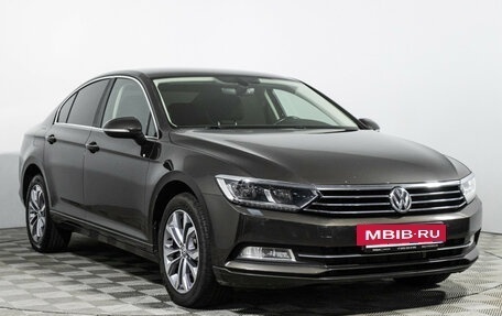 Volkswagen Passat B8 рестайлинг, 2017 год, 1 899 700 рублей, 3 фотография