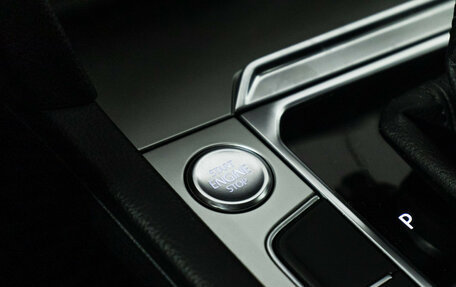 Volkswagen Passat B8 рестайлинг, 2017 год, 1 899 700 рублей, 18 фотография