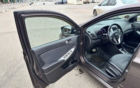 Hyundai Solaris II рестайлинг, 2016 год, 980 000 рублей, 10 фотография