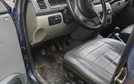 ЛуАЗ Patriot, 2011 год, 620 000 рублей, 5 фотография