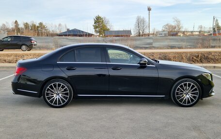 Mercedes-Benz E-Класс, 2017 год, 2 200 000 рублей, 2 фотография