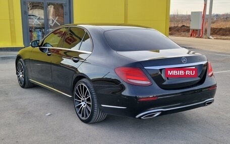 Mercedes-Benz E-Класс, 2017 год, 2 200 000 рублей, 5 фотография