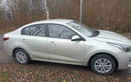 KIA Rio IV, 2017 год, 1 350 000 рублей, 2 фотография