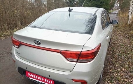 KIA Rio IV, 2017 год, 1 350 000 рублей, 3 фотография