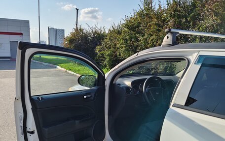 Dodge Caliber I рестайлинг, 2010 год, 563 000 рублей, 12 фотография