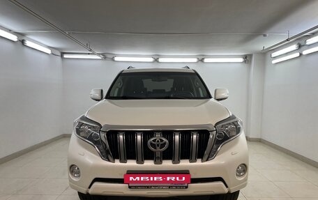 Toyota Land Cruiser Prado 150 рестайлинг 2, 2014 год, 3 150 000 рублей, 2 фотография