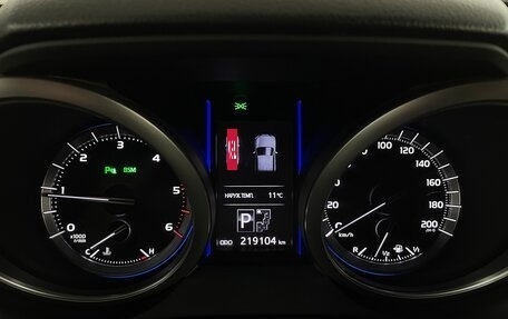 Toyota Land Cruiser Prado 150 рестайлинг 2, 2014 год, 3 150 000 рублей, 6 фотография